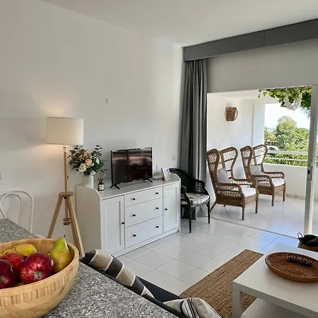 Miraflores Luxury Sea View